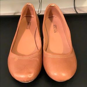 Kenneth Cole Reaction Size 4 Women’s Flats